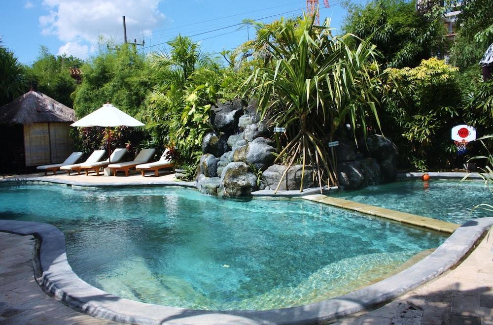 Puri Cendana Resort Bali Seminyak  Exterior photo