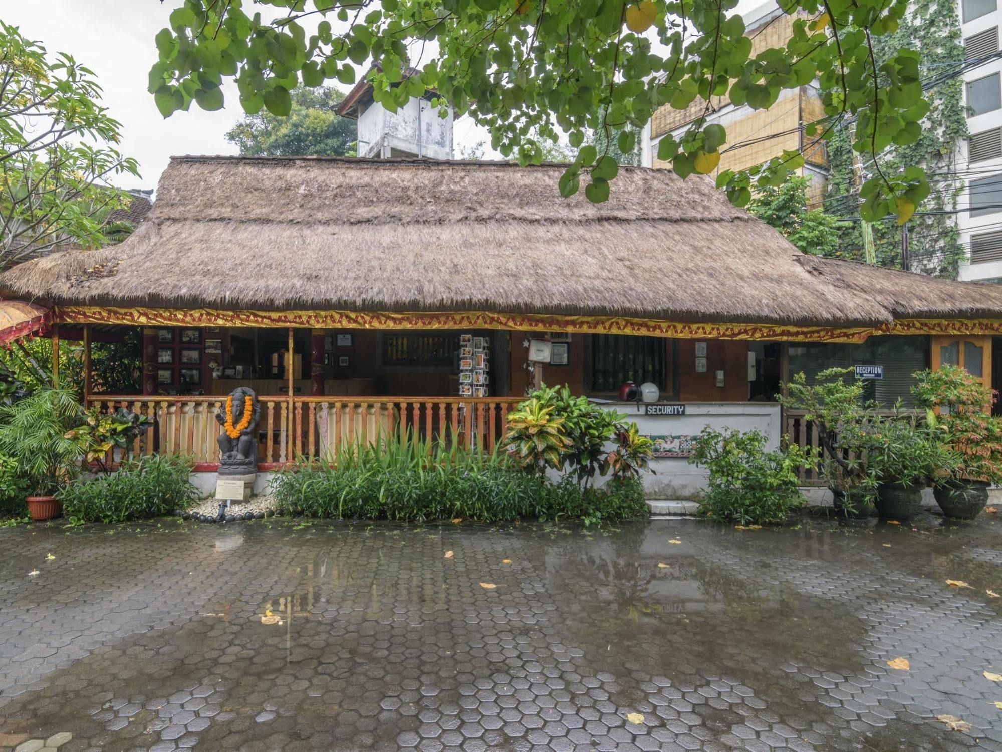 Puri Cendana Resort Bali Seminyak  Exterior photo